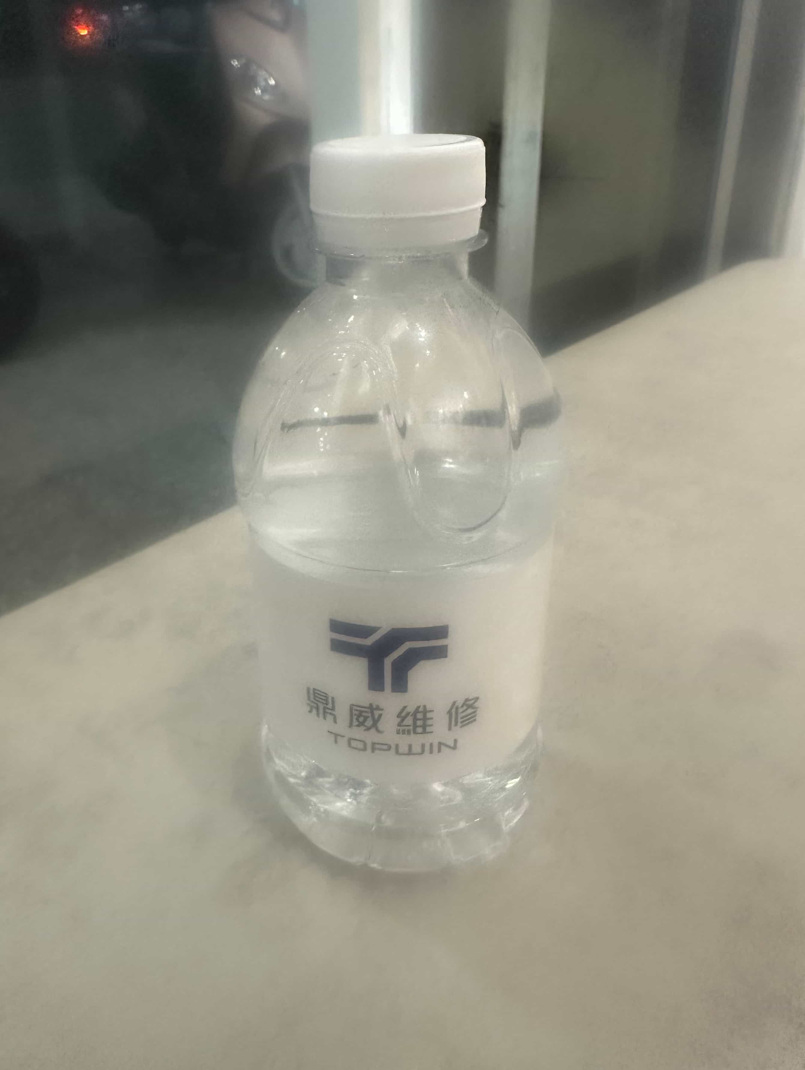 拍攝畫面因鏡頭保護貼霧化