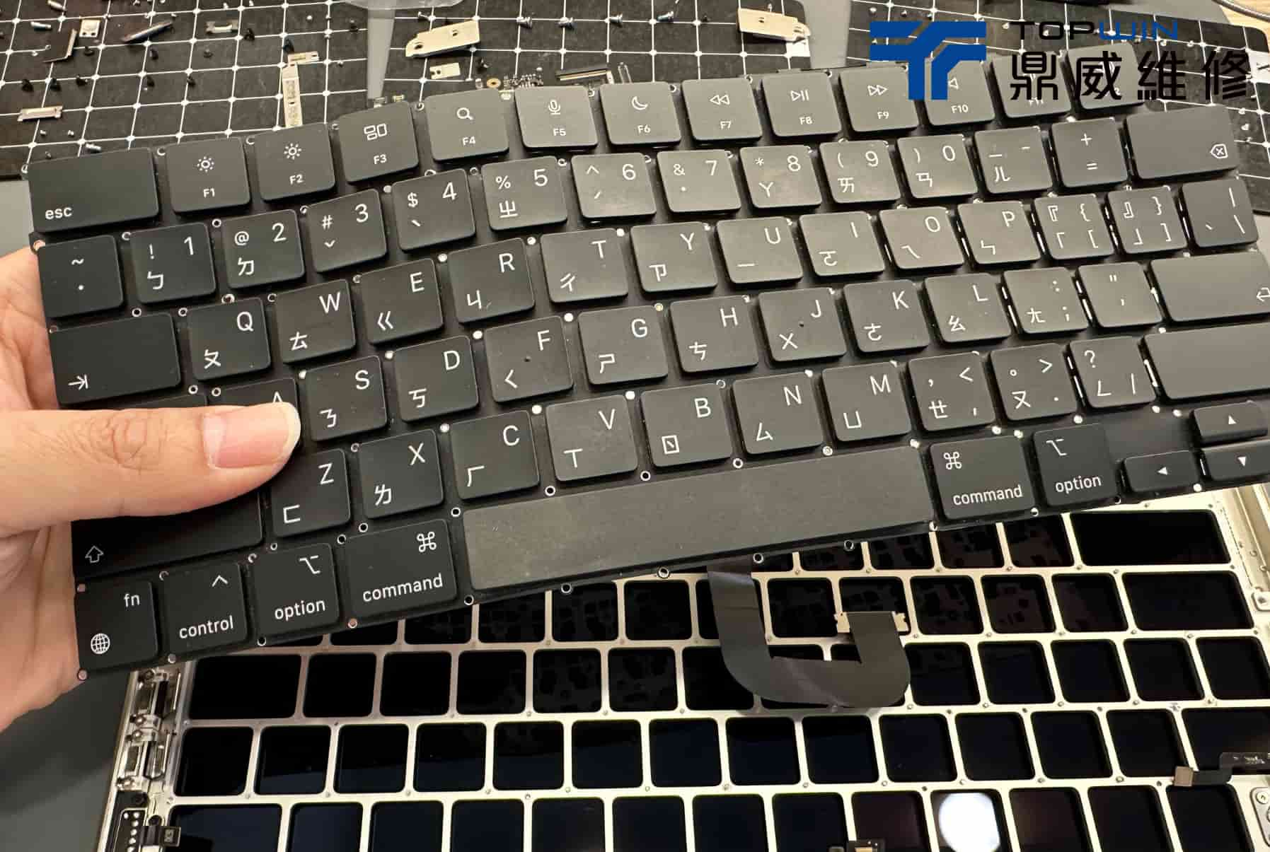 MacBook Air M2 A2681 鍵盤更換完成測試 7