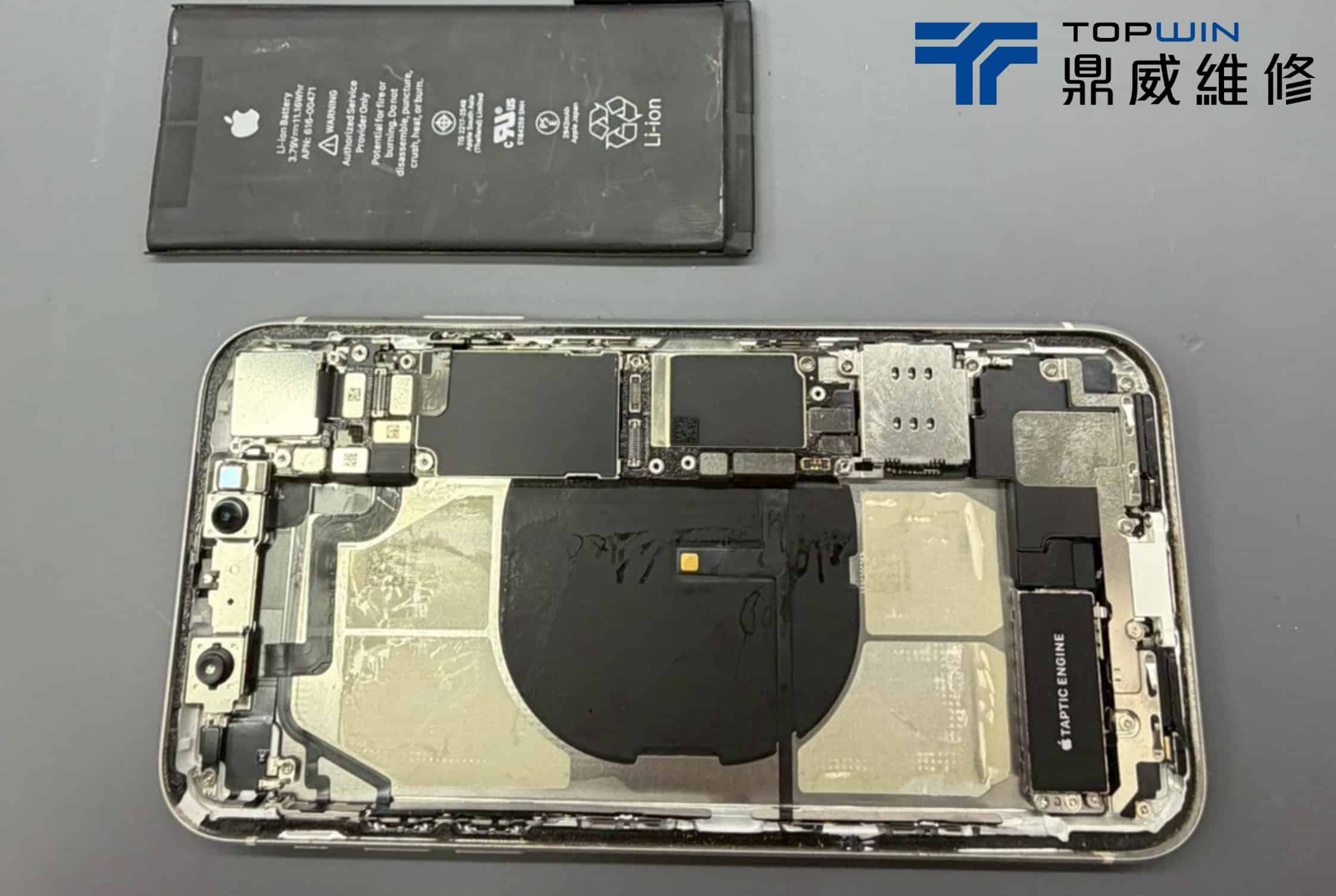 iPhone XR充電孔故障維修檢測案例圖3