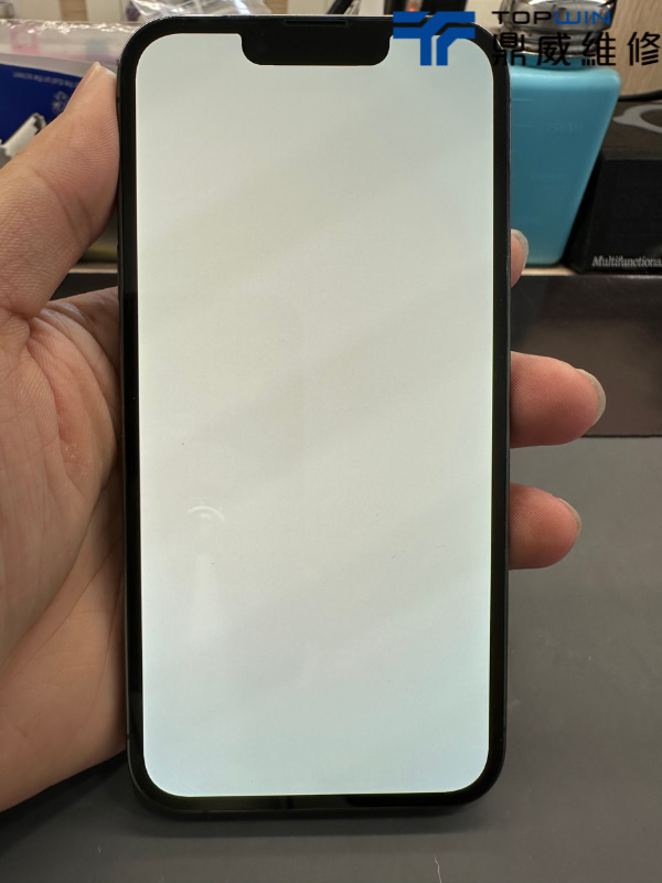 iPhone 13 Pro白屏通病維修 圖片1