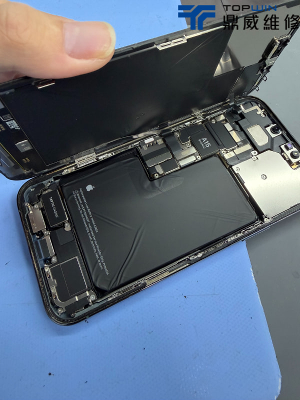 iPhone13ProMax換後玻璃案例分享-電池狀況