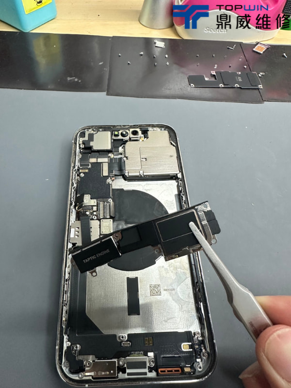 iPhone 14 Pro Max無法充電維修檢測案例圖4