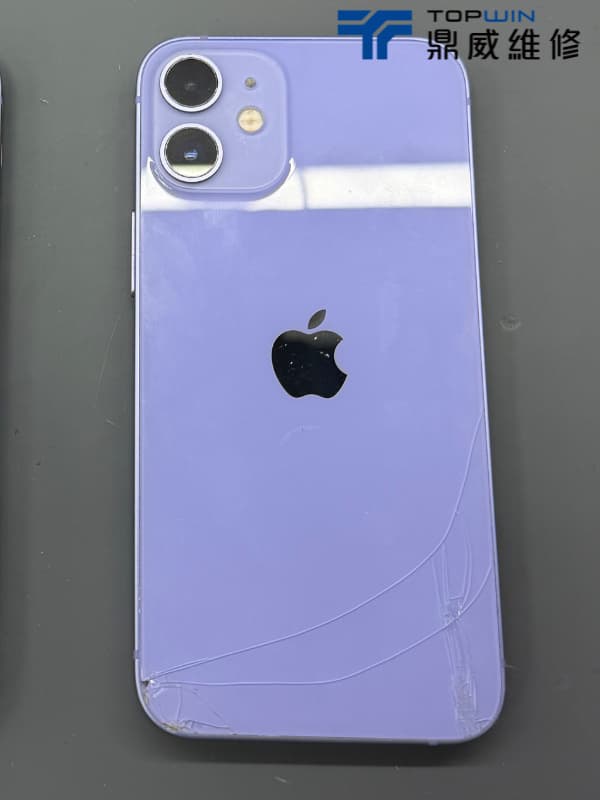 iPhone 12 mini背殼破碎！鼎威維修來幫您復原！ 圖片2