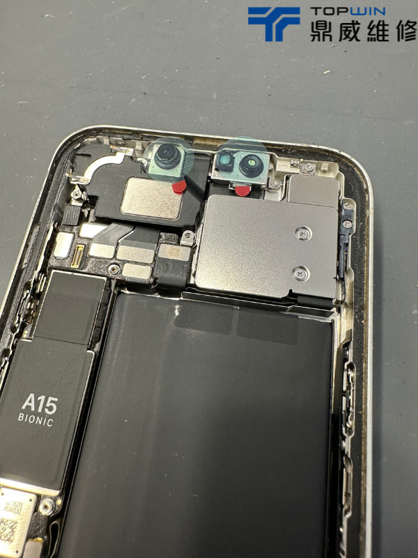iPhone 13拆下螢幕並保護前鏡頭模組