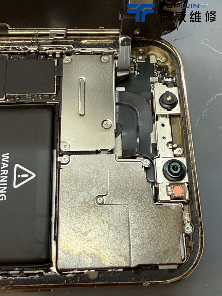 進水後觸控異常怎麼辦？iPhone 12 Pro面板更換維修 圖片2