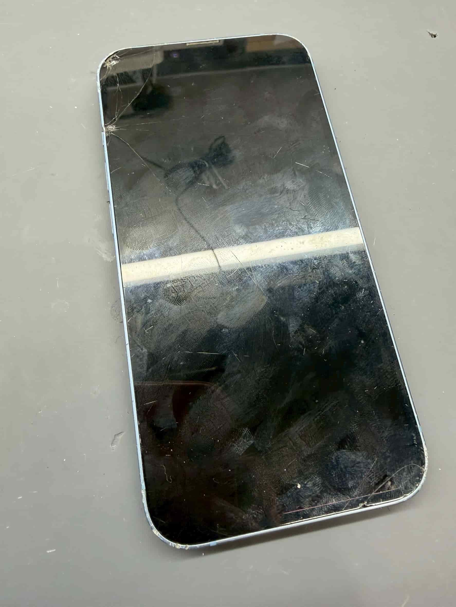 iPhone14 面板更換案例解析｜專業維修流程與客戶心得分享 圖片1