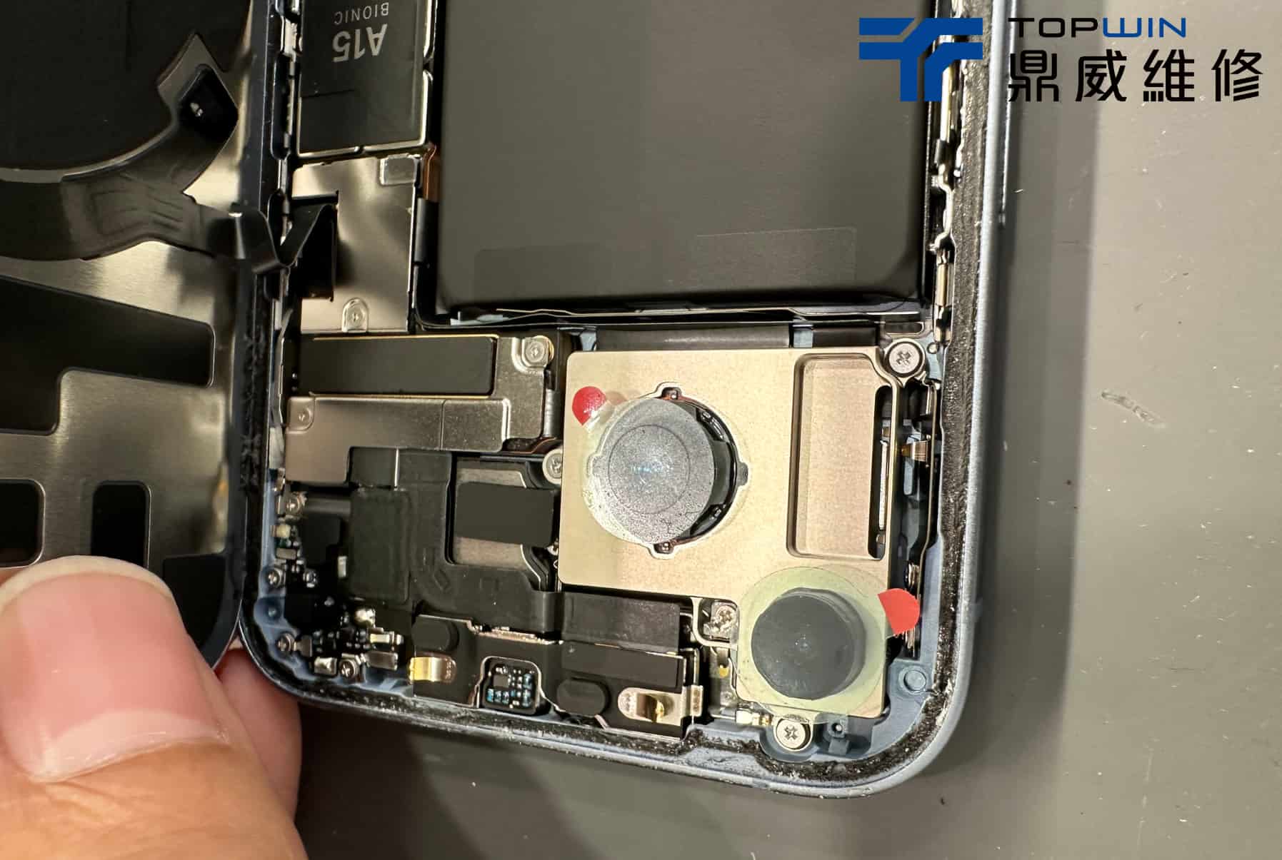 不想換Type-C接孔? iPhone 14更換原廠電池續命! 圖片4