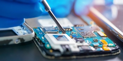 iPhone主機板維修費用全整理，了解常見故障情況與維修細節！