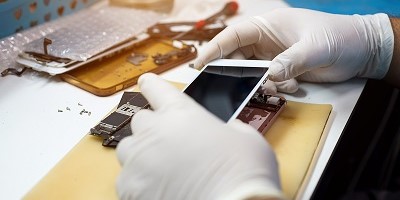 iPhone維修中心推薦｜選擇官方授權店家，快速解決你的手機問題！